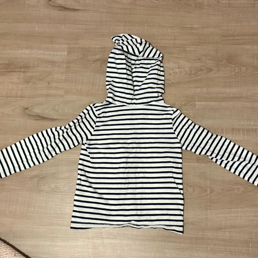 Carter’s Striped Long Sleeve Shirt With Hood 3T